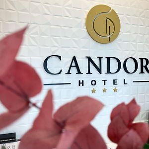 Hotel Candor
